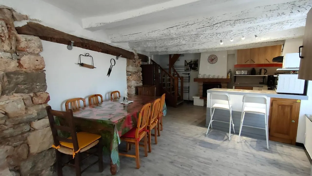 Gîte LA BOUSCARLE Moissac-Bellevue France